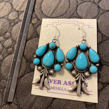 Load image into Gallery viewer, Earrings - turquoise earrings