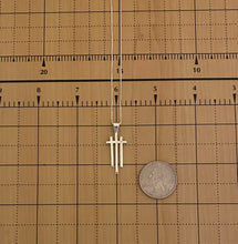 Load image into Gallery viewer, Pendant - three cross pendant